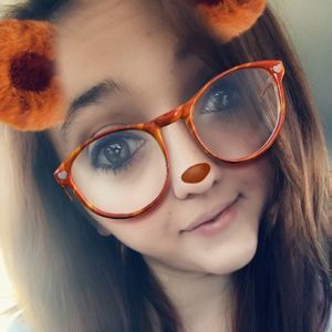 Meet your Posher, Corinna